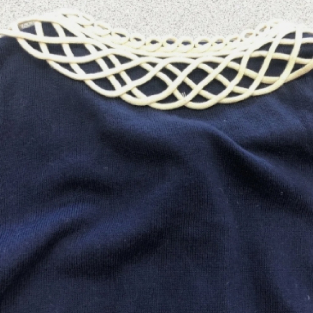 ANTHROPOLOGIE Field of Flower Navy Cardigan - Picture 6 of 6